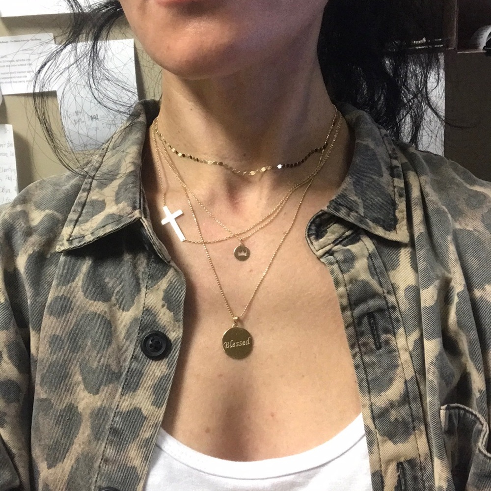 Bony Levy king queen crown cutout necklace 14k - Picture 7 of 8